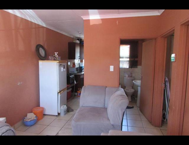 2 BEDROOM HOUSE FOR SALE IN KAMAGUGU